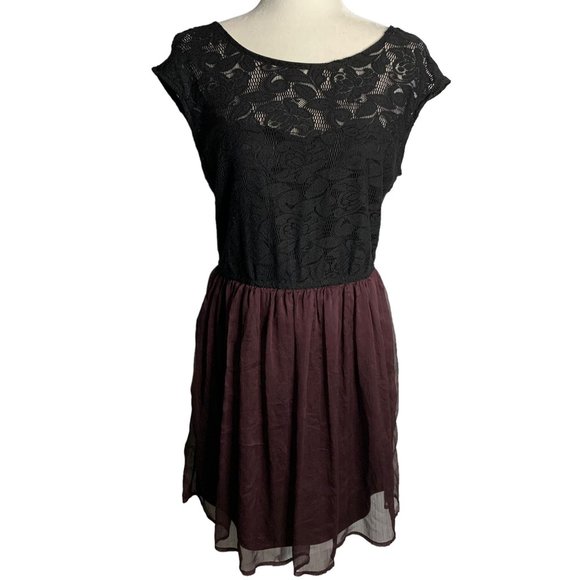 Dynamite Lace Chiffon Party Dress L Black Purple Lined Low Back Elastic Waist - Picture 1 of 6